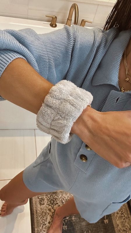 Amazon face washing wristbands are a game changer!!! On sale for prime day!

#LTKxPrimeDay #LTKFind #LTKbeauty