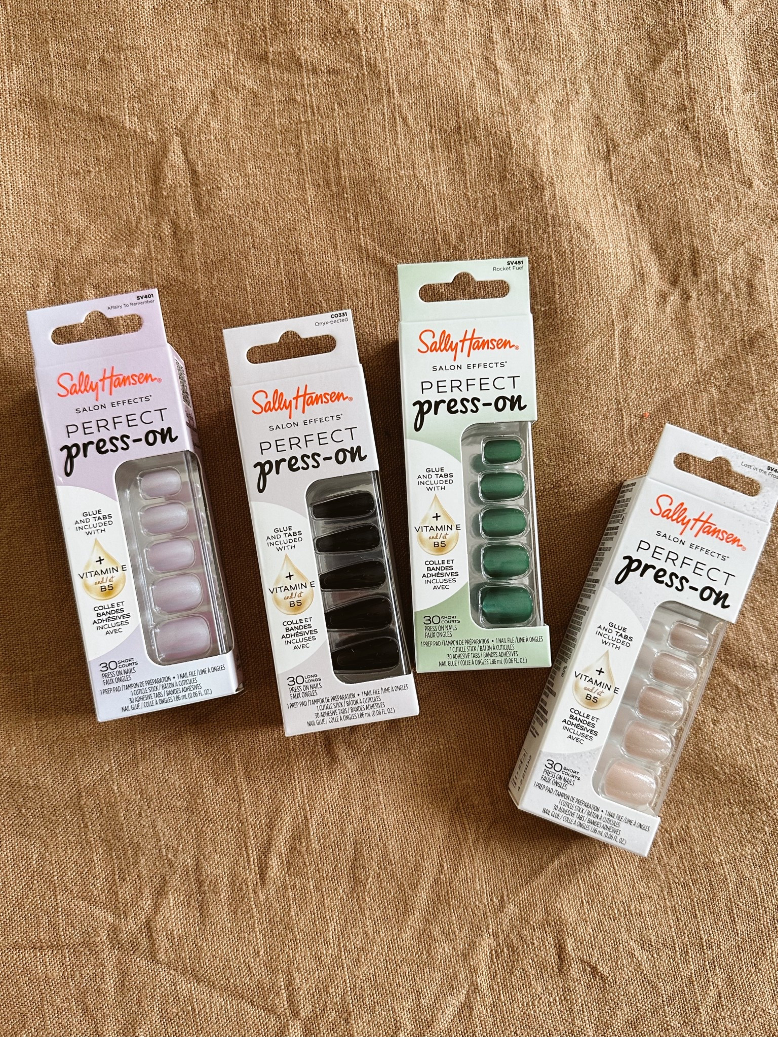 My new go to press ons - used Affairy To Remember today ✨💅

