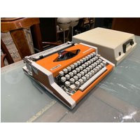 Orange Olympia Traveller Typewriter, 1970S Vintage, Fully Working, Unique Collectible, Retro Decor, Premium Gift For Writers | Etsy (US)