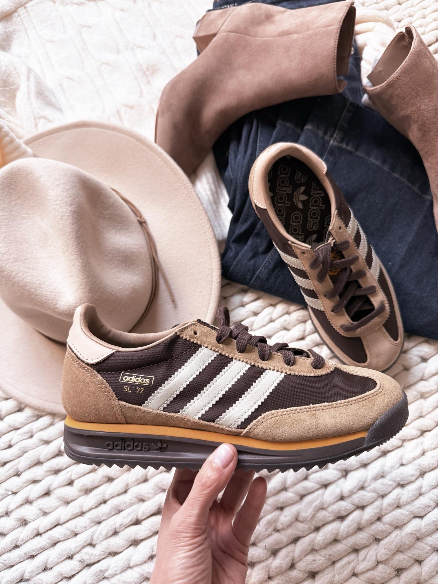 adidas gazelle silver green womens adidas Samba OG Shoes - Men's - Golden Beige / Dark Brown / Gum