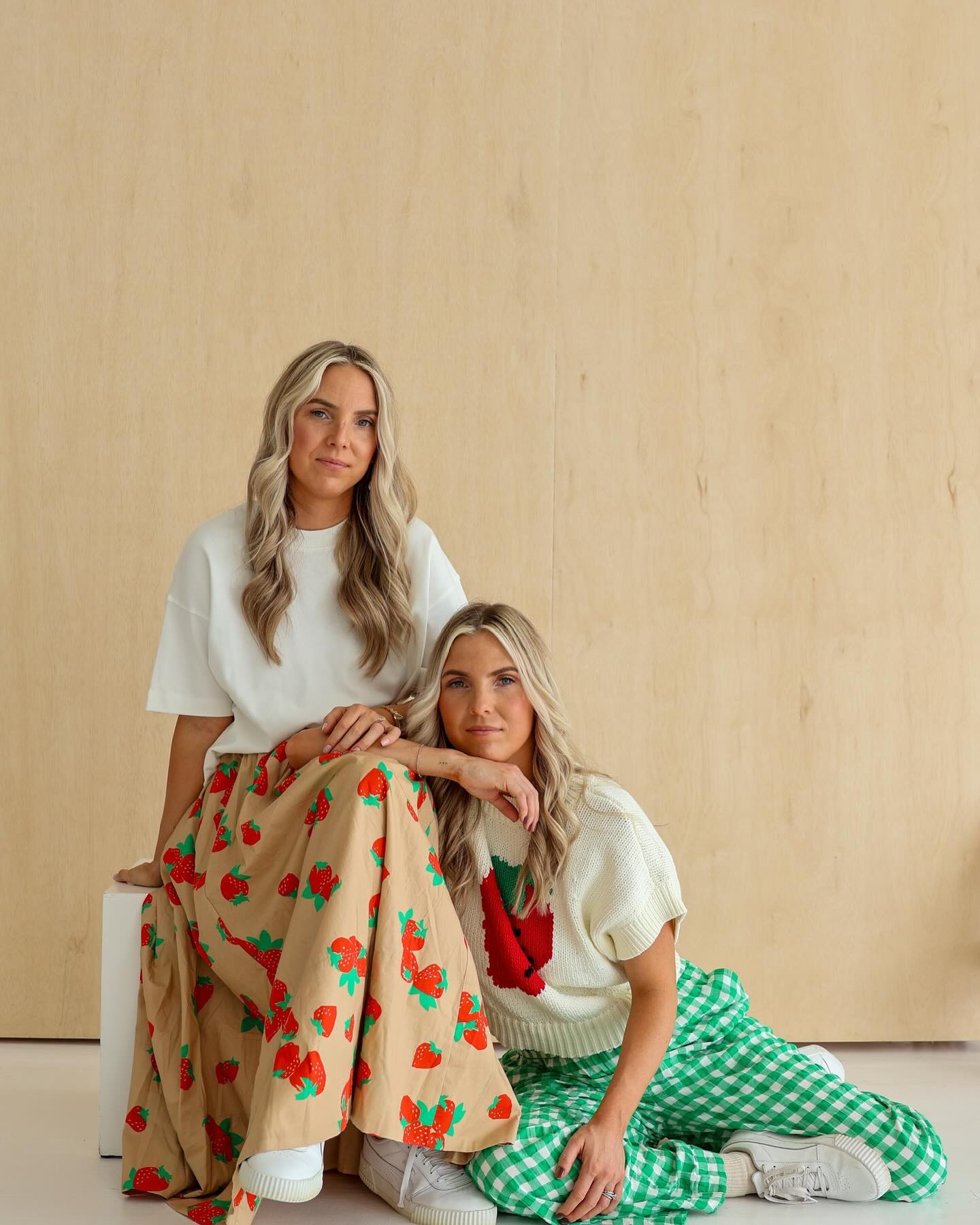 copy & paste with our own differences 🍓😉

fits- @anthropologie 
📸- @sydneypritikin 

——————————————————

#LTKFamily #LTKSeasonal #LTKWorkwear