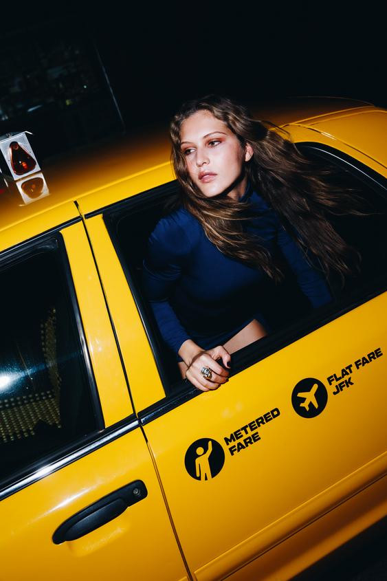 SHORT DRESS WITH SASH | Zara UK