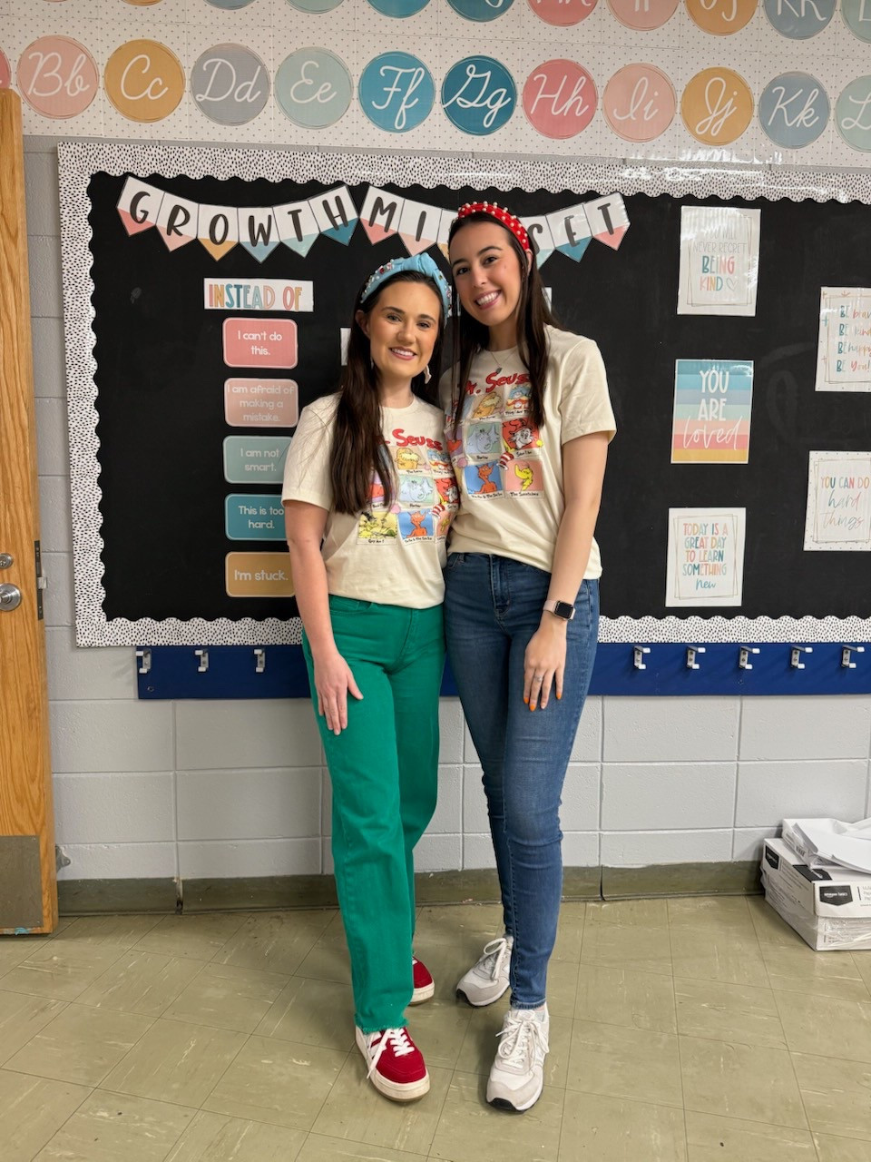Read Across America week! ❤️

#LTKWorkwear #LTKStyleTip #LTKSeasonal