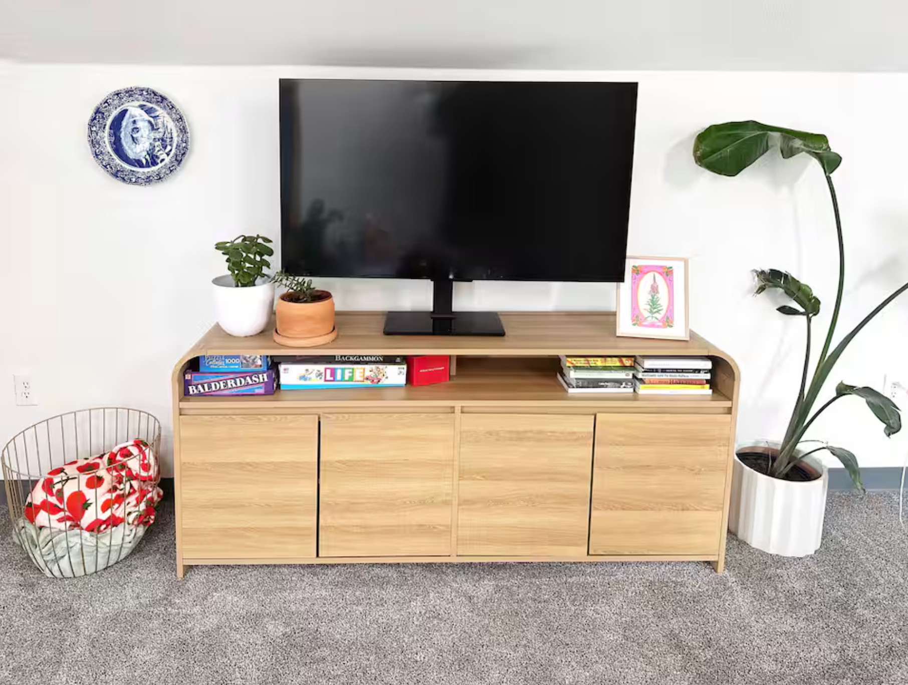 details from my airbnb  

 #LTKHome