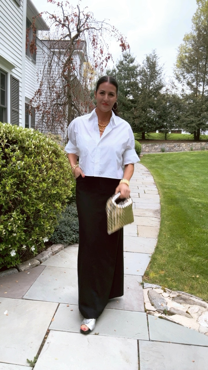 Long maxi skirt and cropped button down ♥️

#LTKstyletip #LTKtravel #LTKparties