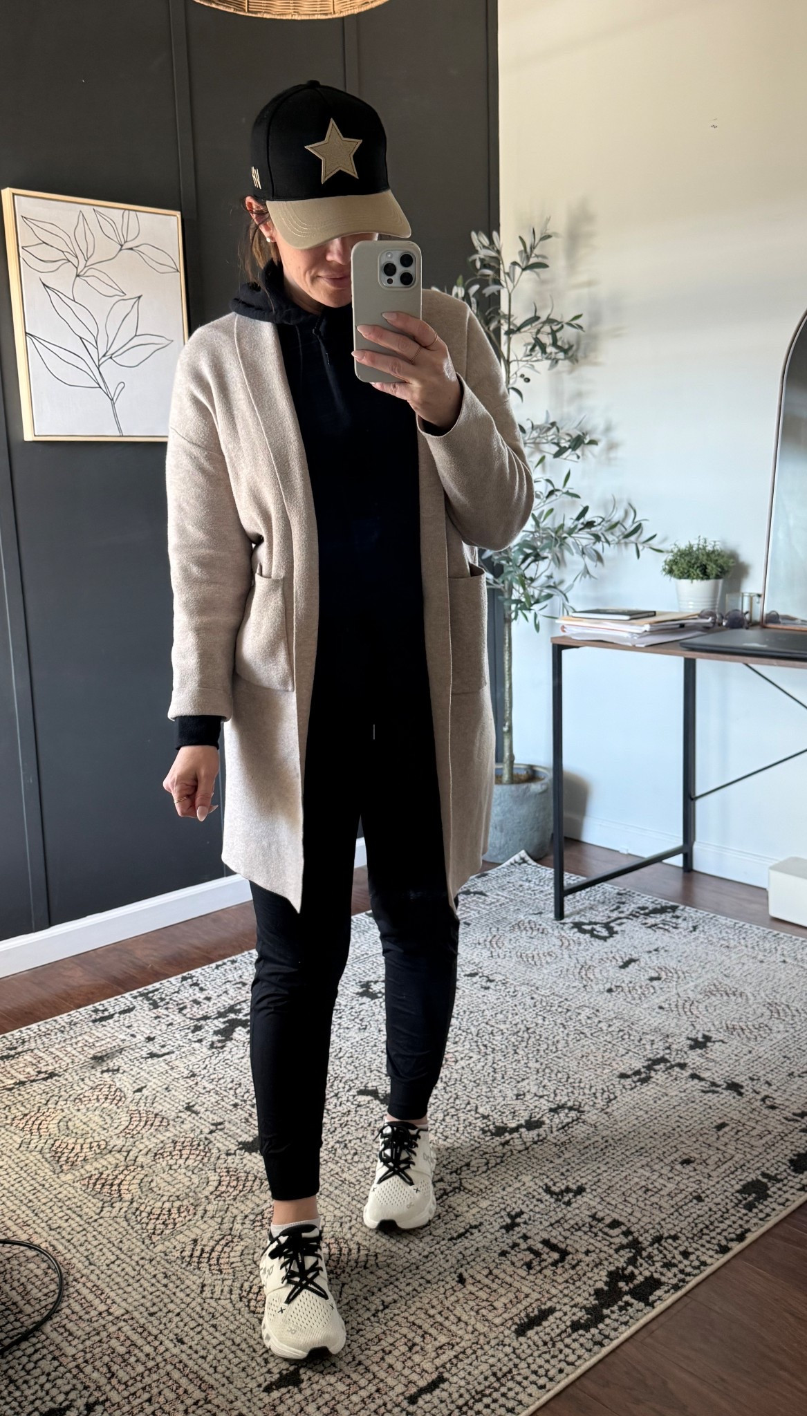The most worn piece I have is this cardigan jacket/blazer that I wear to work or with sweatpants. It is so versatile! I got small and I’m 5’4 for reference

Amazon finds/mom outfits/sports mom/comfy casual

#LTKmomlife #LTKFindsUnder50 #LTKOver40