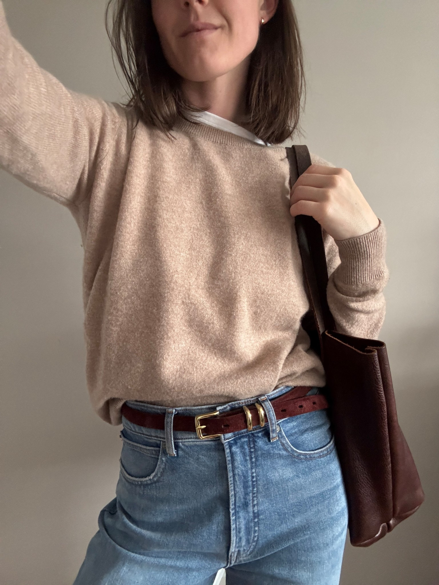 Outfit of the day 🤍 

Spring outfit of the day | spring ootd | what I wore | cashmere sweater | burgundy belt | leather tote 

#LTKgrwm #LTKootd