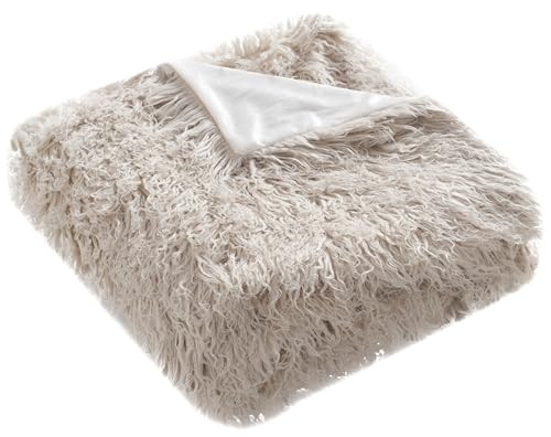 Safavieh Faux Sheepskin Throw Collection, Standard | Amazon (US)