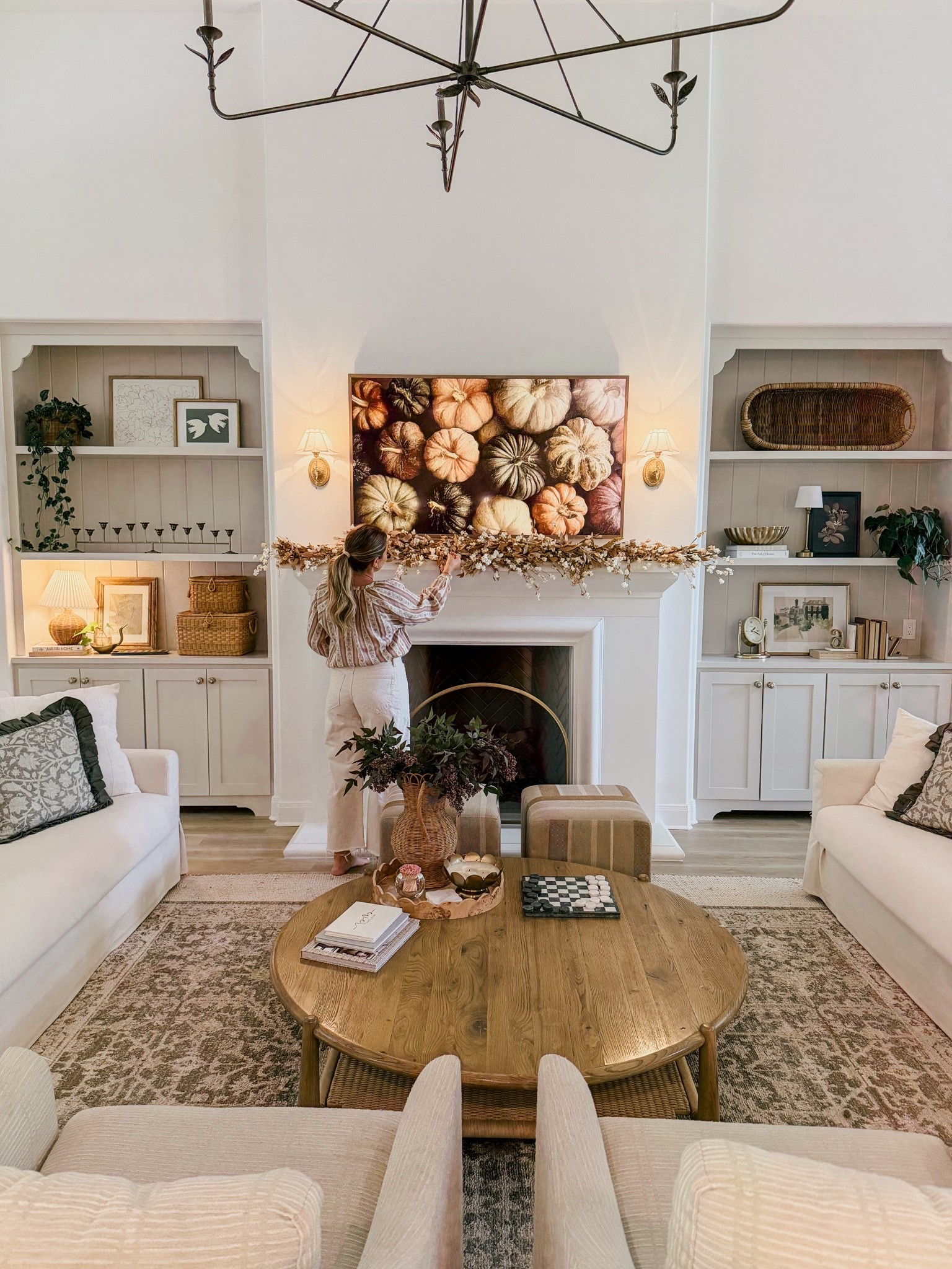 I guess fall is starting to come out! I love this garland and recently found it on Amazon. Run grab it before it’s done!

Amazon living room decor cozy farm tv mantle decor

#LTKSeasonal #LTKHome