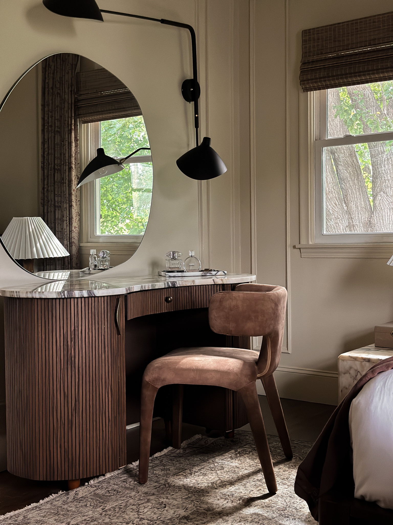 Absolutely in love with my new upholstered chair from @wayfair! From the comfort to the quality to the price point—amazing. Loving the sculptural elements at my desk even with the sconce! 

#wayfair #wayfairpartner

#LTKhome #LTKstyletip