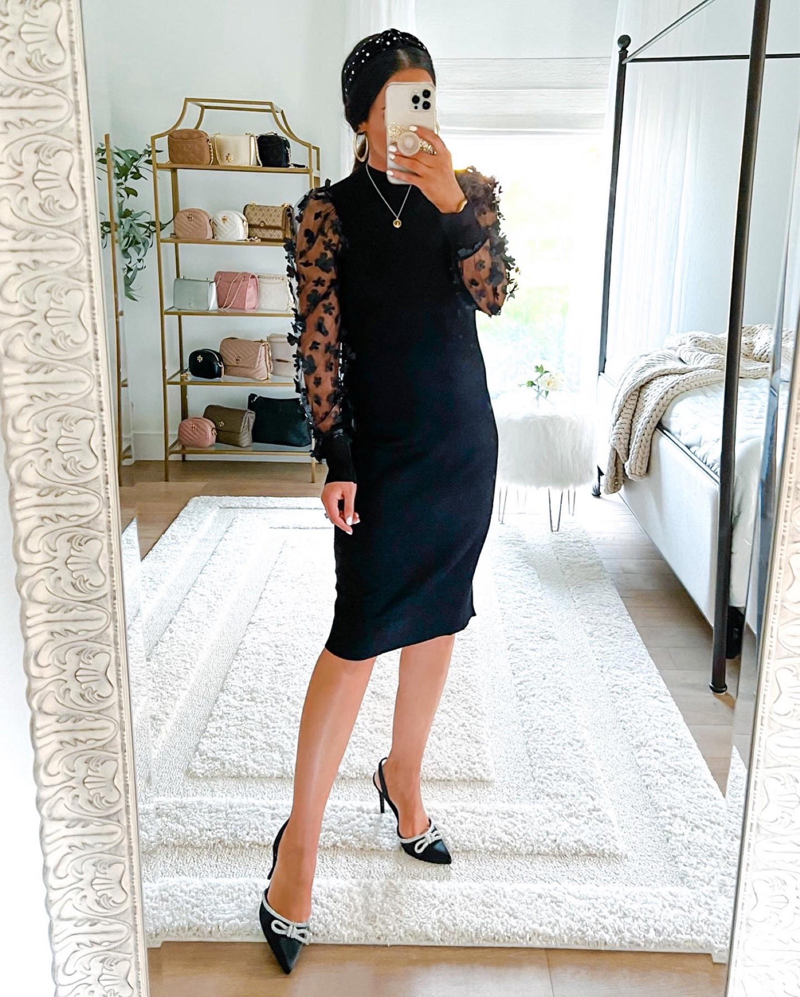 This dress is under $20 and so comfy! Size up 1-2 sizes since it’s juniors fit 

#LTKSeasonal #LTKHoliday