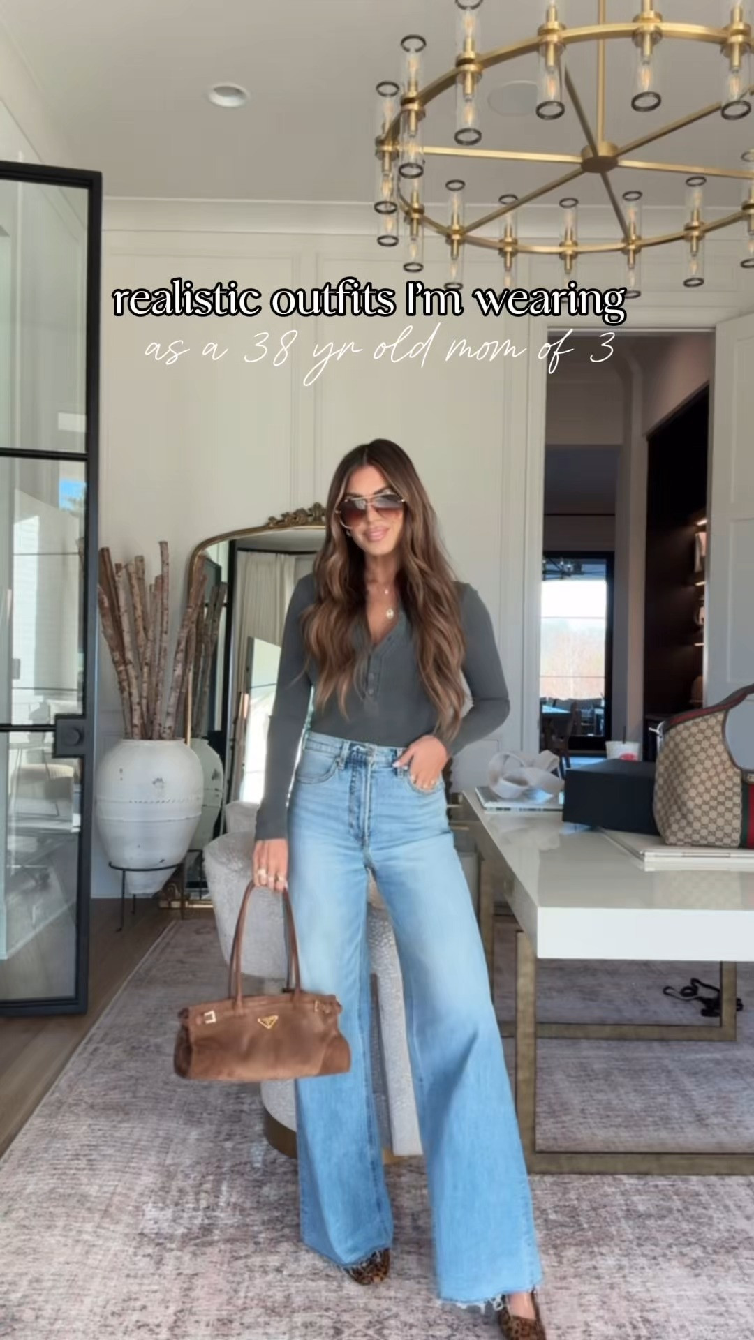 realistic mom outfits 🫶🏼 wearing a small in tops and 27 in denim! sweat sets- mostly a medium! 

 