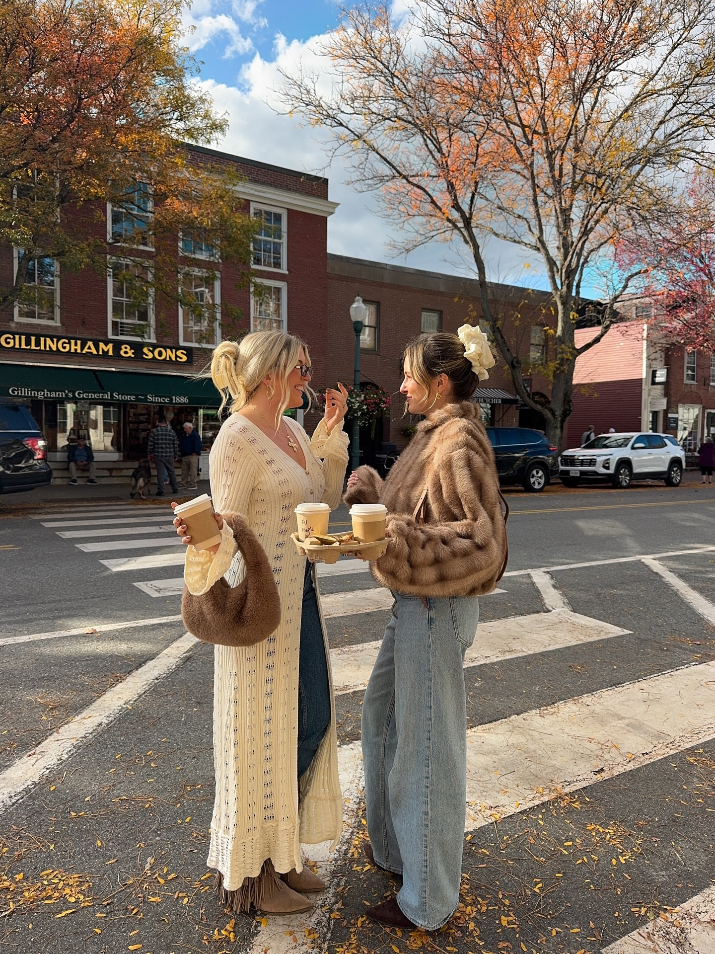 dare i say fall is my new favorite season?! 🍁🧸🍂✨ duster is from 12th tribe and jacket is Peppermayo!

#fallfashion #girlstrip #pinterestaesthetic #girls