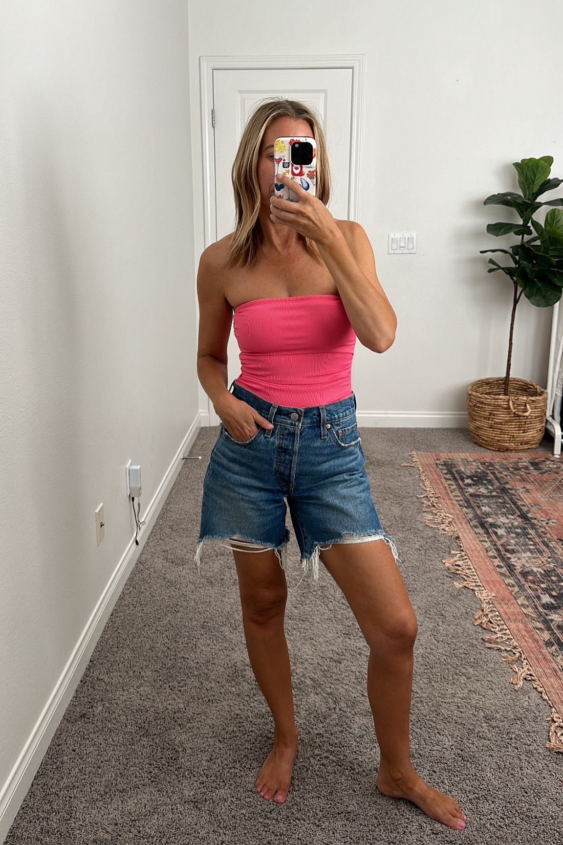 Target swimsuit size xs
Levi’s denim shorts 50% off wearing size 24
 

#LTKSwim #LTKFindsUnder50 #LTKSaleAlert