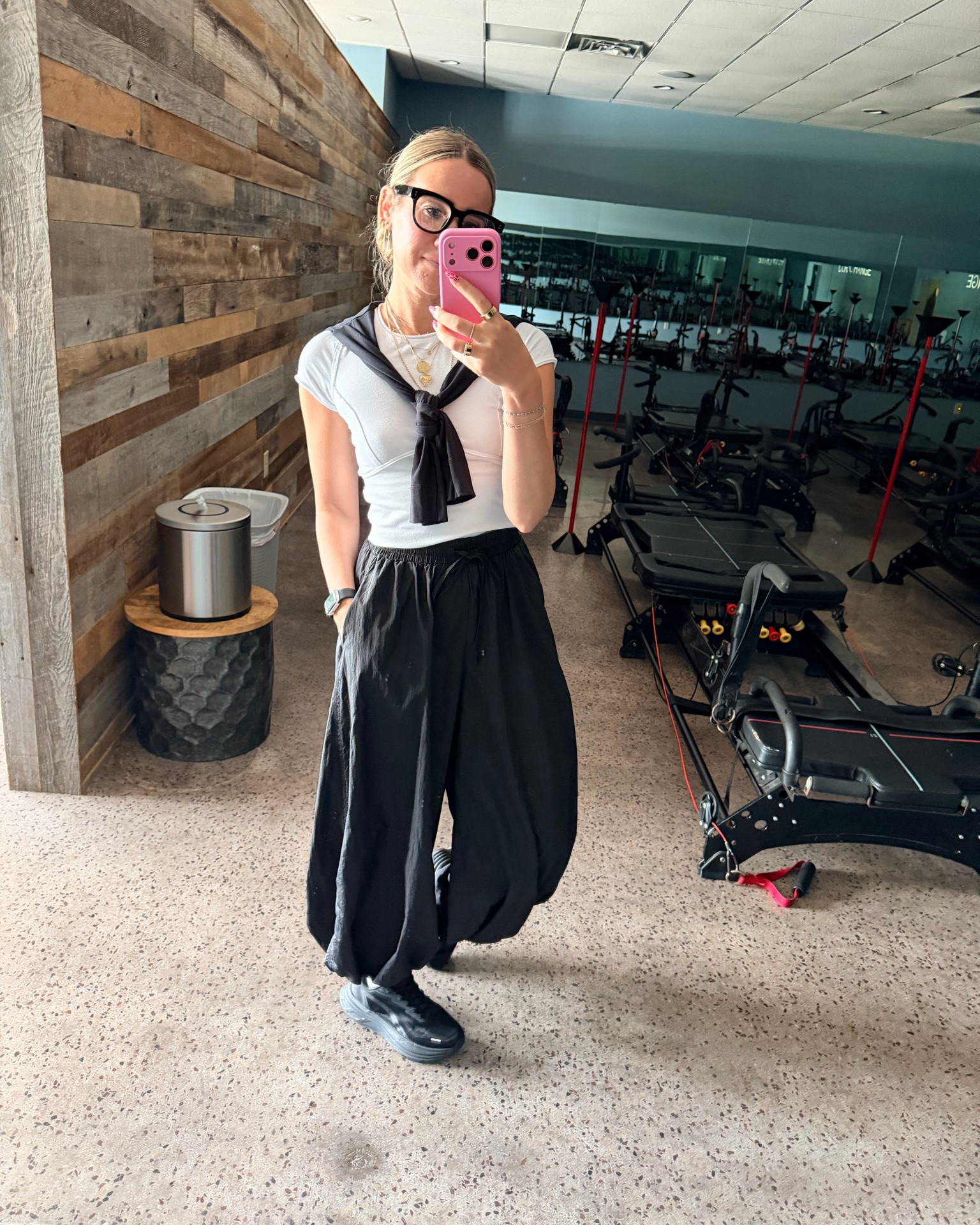 My favorite balloon pants are on SALE!!!

#LTKootd #LTKActive #LTKSaleAlert