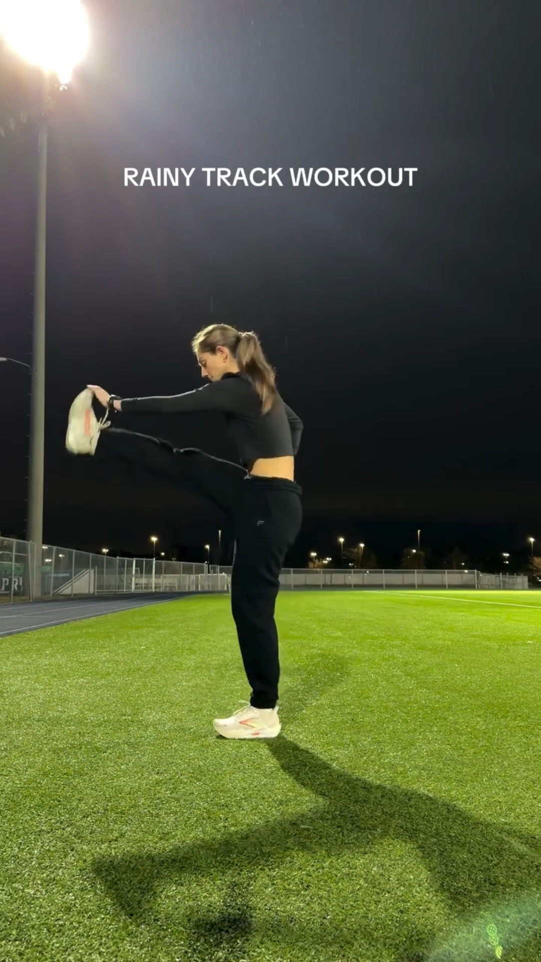 17 days until next HYROX race so we running circles to get ready 💪🏻🏃‍♀️

#trackworkout #trackworkouts #intervalrunning #hyrox