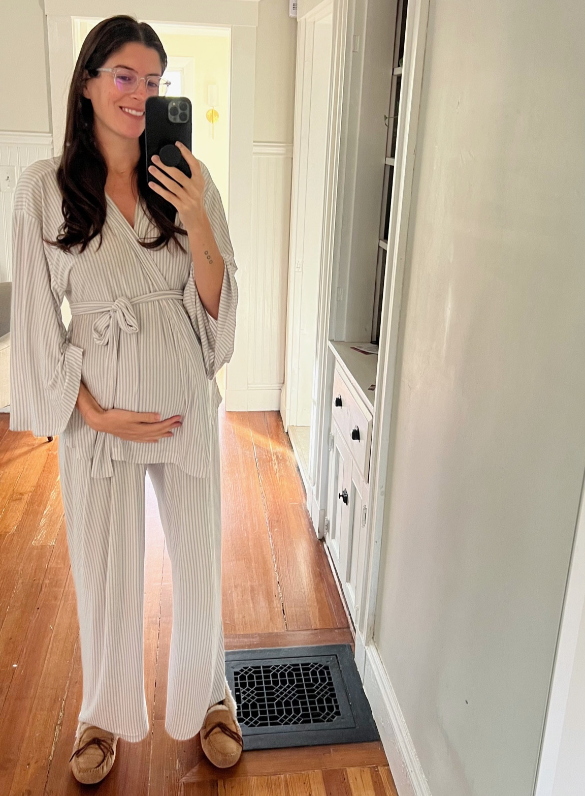 The best pajamas if you’re pregnant! Waistband is so stretchy and comfortable and doesn’t dig in. I’m wearing size medium. 

maternity pajamas, pregnant style, maternity clothes

#LTKbump