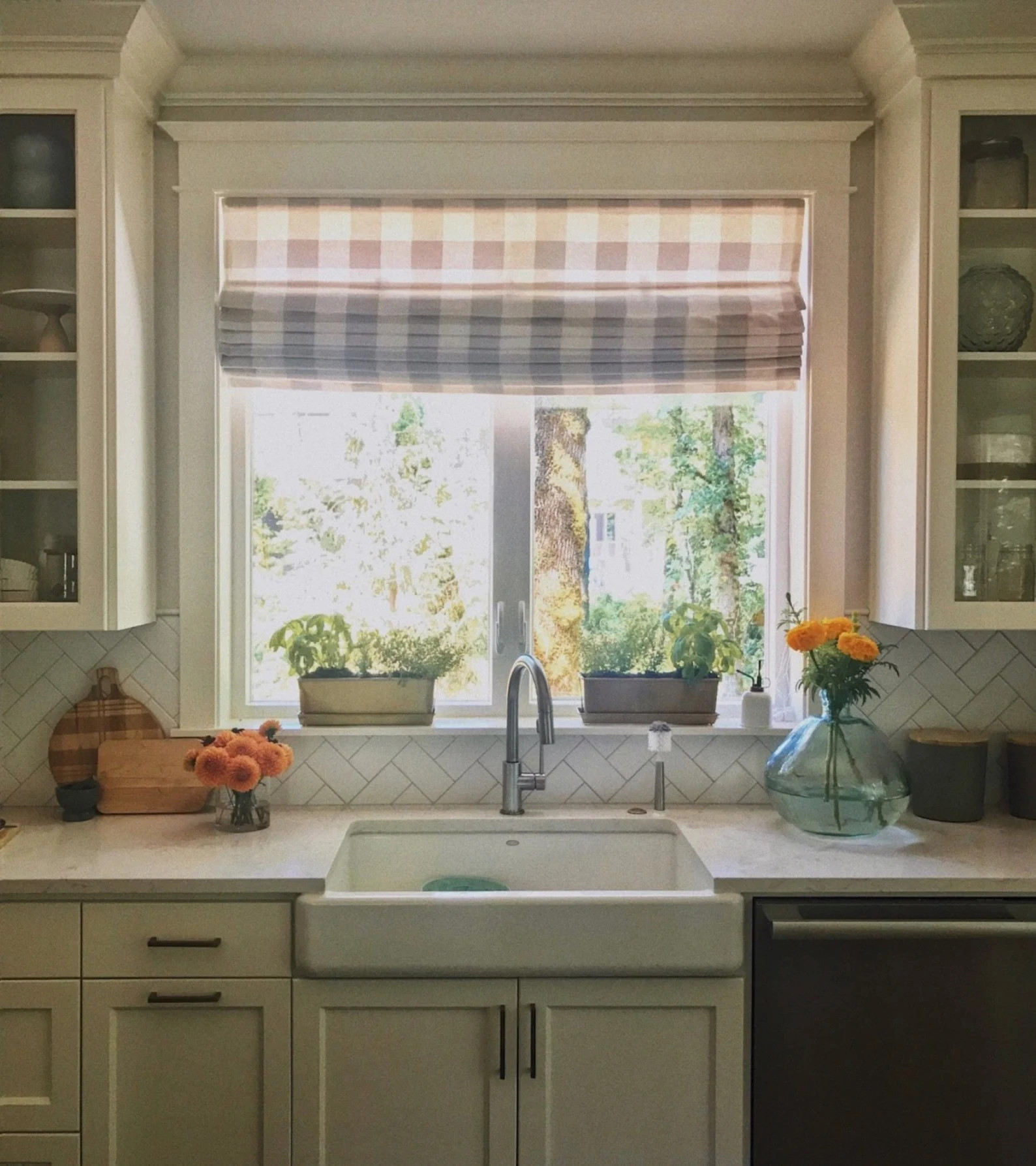 Custom Roman Shades in Fabricut Buffalo Check Fabric - Etsy | Etsy (US)