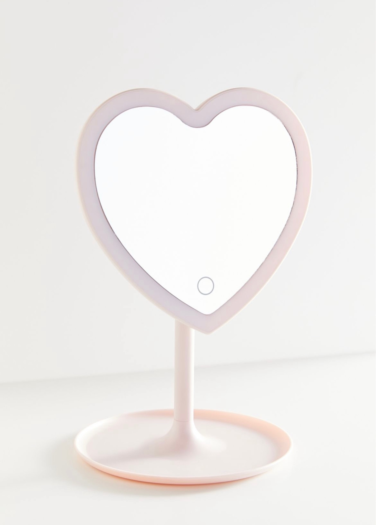 Heart vanity mirror! Perfect for Valentine’s Day gifts! 

Beauty 
Mirror 
Heart 
Valentine’s Day 
Vanity 
Makeup 
Gift guide 

#LTKbeauty #LTKU #LTKGiftGuide