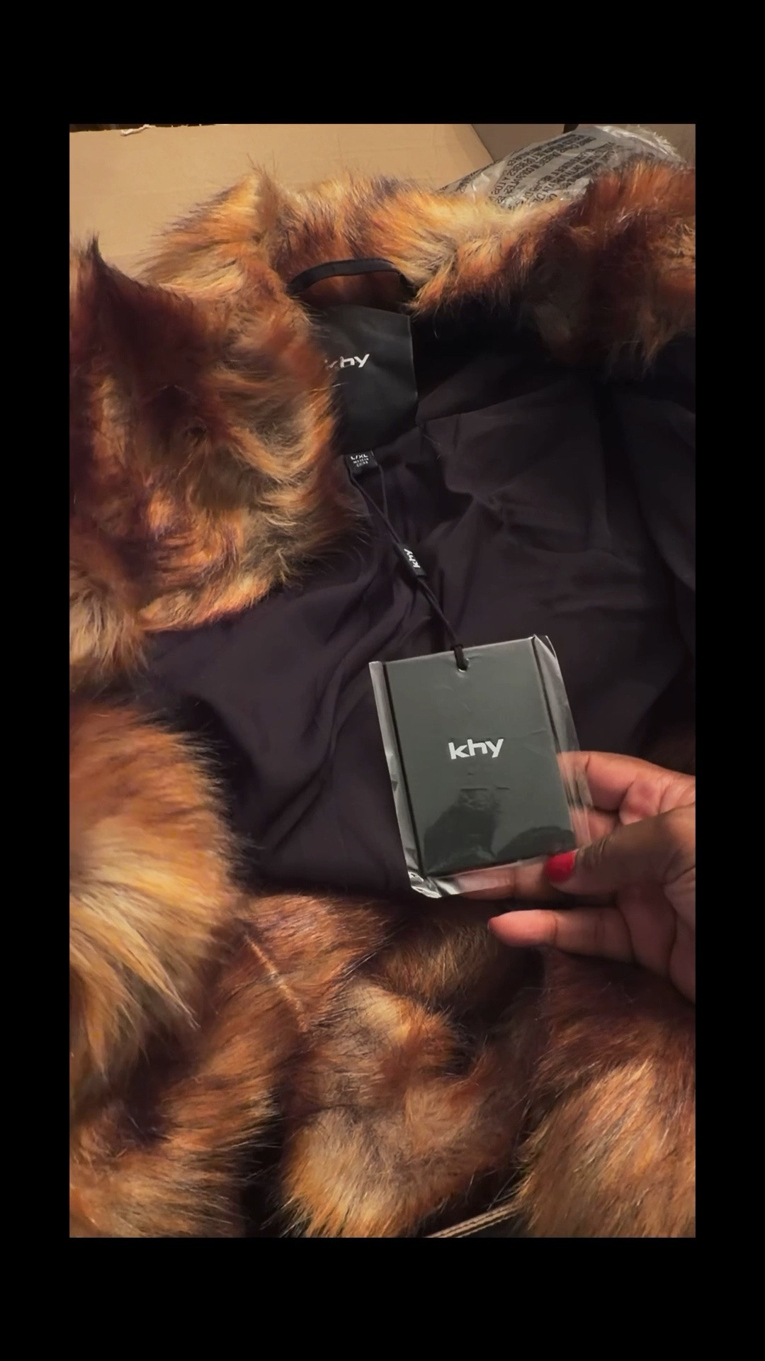 This fur coat might be faux but the softness is real! 
🤎🤎🤎

#LTKgrwm #LTKootd #LTKOver40