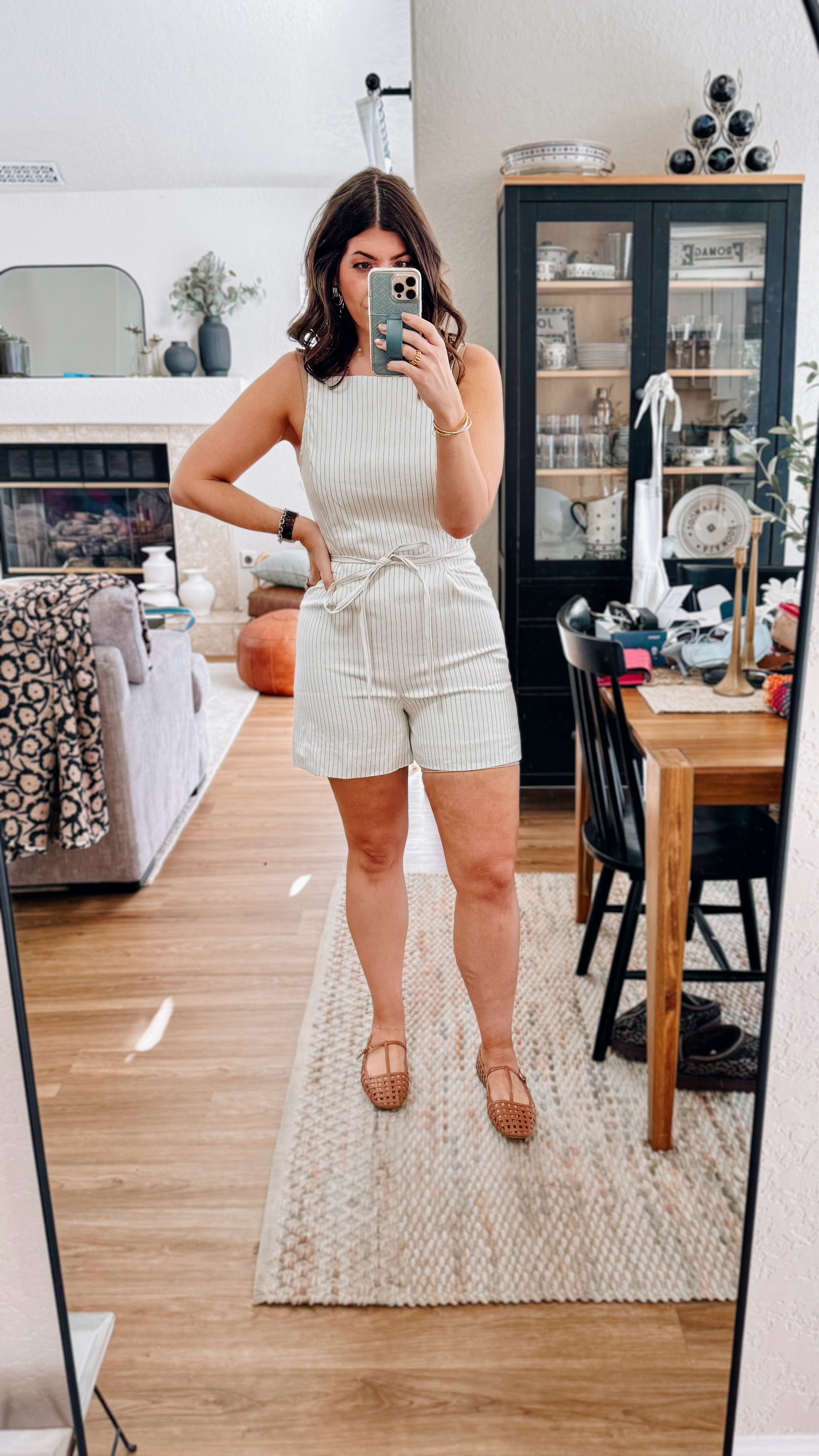 This romper is so cute for spring and it’s on sale!

Romper: Size 10

Spring fashion, Trendy outfits, Spring outfits, Chic outfit, Midsize fashion, Flats

#LTKStyleTip #LTKSaleAlert #LTKMidsize
