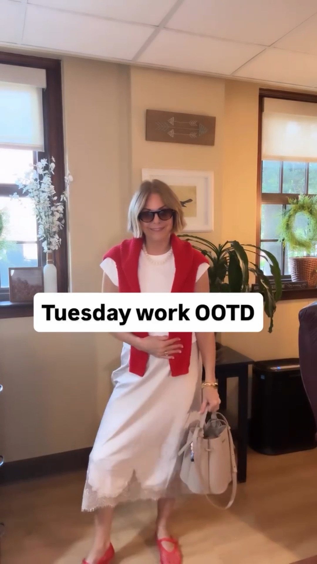 The cutest skirt that’s so perfect for Summer - and Fall with boots! These pieces are so quality for under $50. Say “ootd” & I’ll send the info to shop straight to your inbox 📥. #summerworkoutfits #summerootd #workootd #businesscasualworkwear Business casual, work wear, gen x office outfit