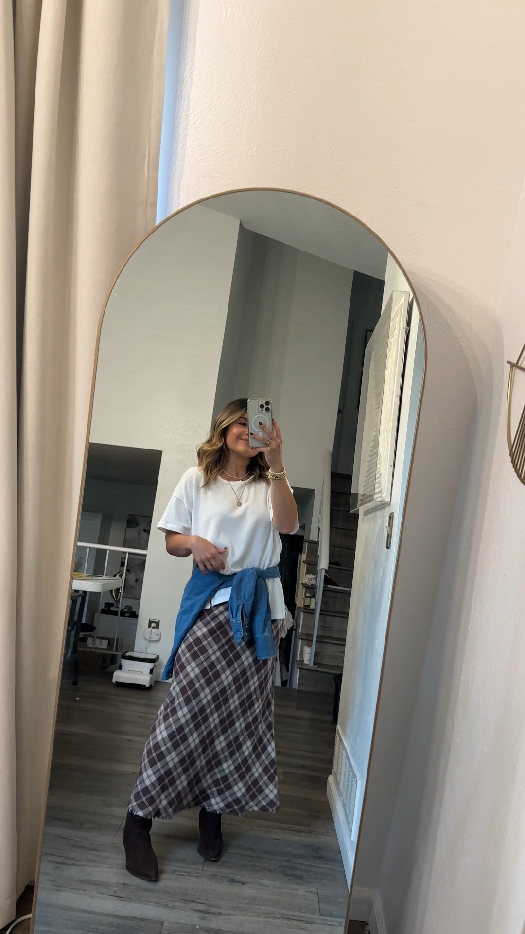 The most perfect plaid midi skirt for fall! 🤎 it’s truly such a pretty and comfy piece! 
Tee size small
Skirt size xs

#LTKootd #LTKSeasonal #LTKgrwm