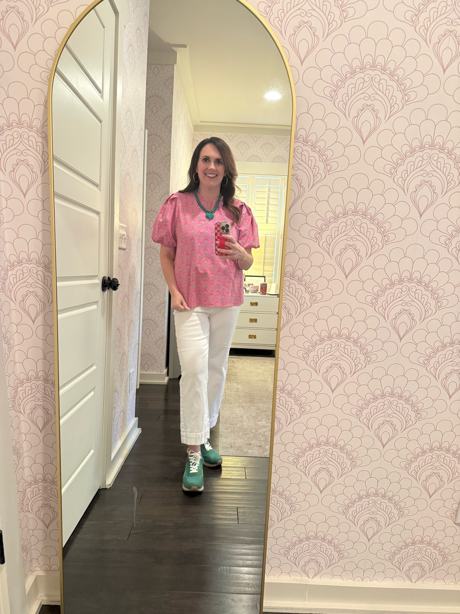 Easy cute look for family dinner!

#LTKgrwm #LTKootd #LTKdayinmylife