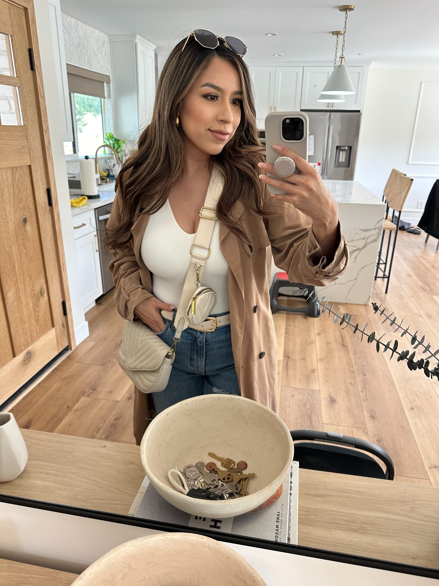 My go-to fall outfit 🫶🏼 this is an old trench coat so can’t link but was able to link everything else! Jeans I’m size 12/31, bodysuit size large! 

#LTKMidsize #LTKSeasonal