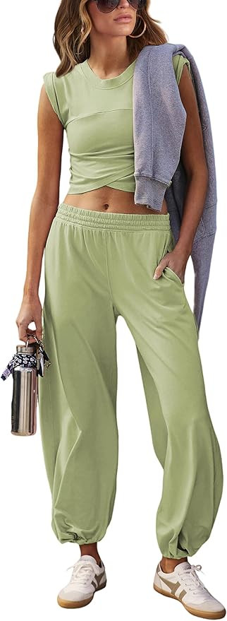 Womens 2 Piece Sweatsuits Sets Casual Workout Cropped Tee Top High Rise Sweatpants Athletic Track... | Amazon (US)