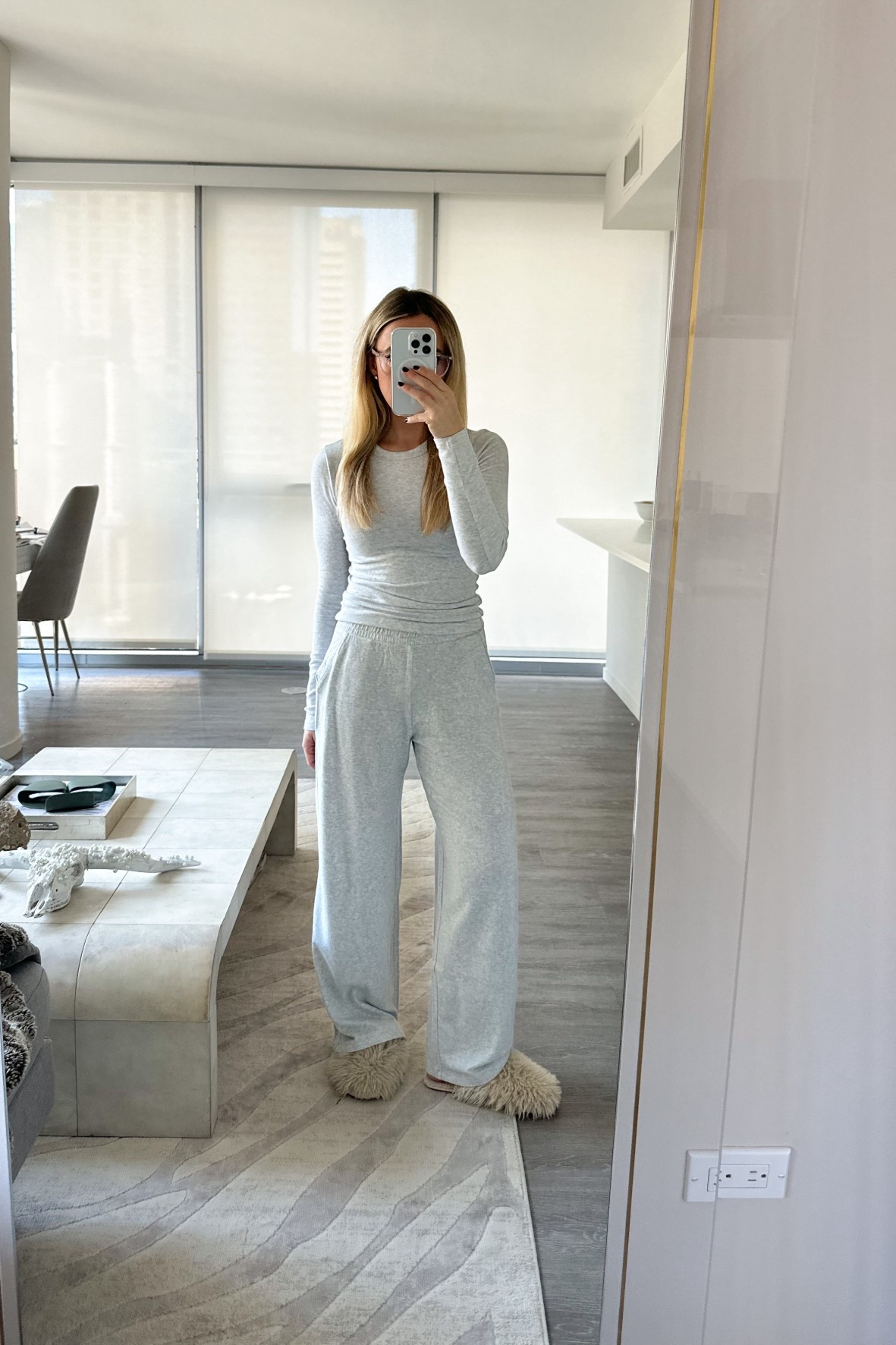 always wearing this lounge set on weekends 

#LTKselfcare #LTKmorningroutine #LTKU