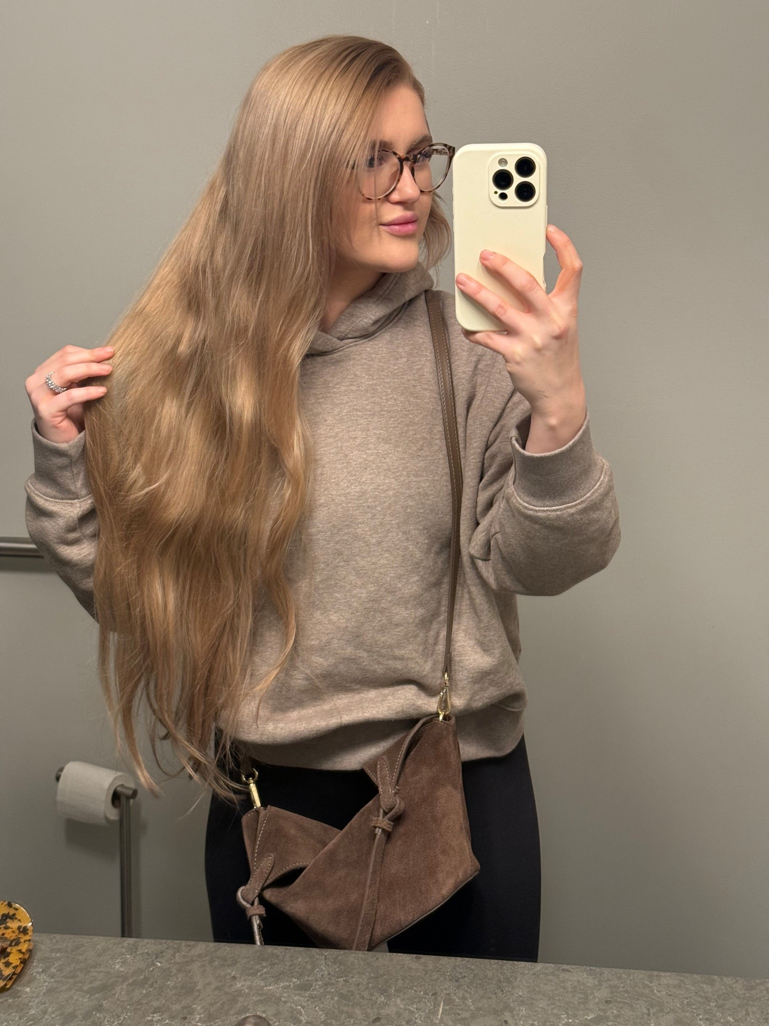 Aerie + American Eagle staples for every cozy neutral girl 🤎✨

Soft layers, comfy basics, and effortless pieces you can wear at home or out — the kind you reach for on repeat.

If you love neutral tones, cozy textures, and lived-in comfort, this roundup is for you.

Everything linked on LTK ✨

#aerie #americaneagle #cozyneutral #neutralstyle #cozyoutfits #everydaybasics #ltkstyle #ltkfinds #comfortablefashion #softneutrals #loungewearstyle #casualwear #cozylifestyle 

 #LTKootd #LTKActive #LTKSaleAlert