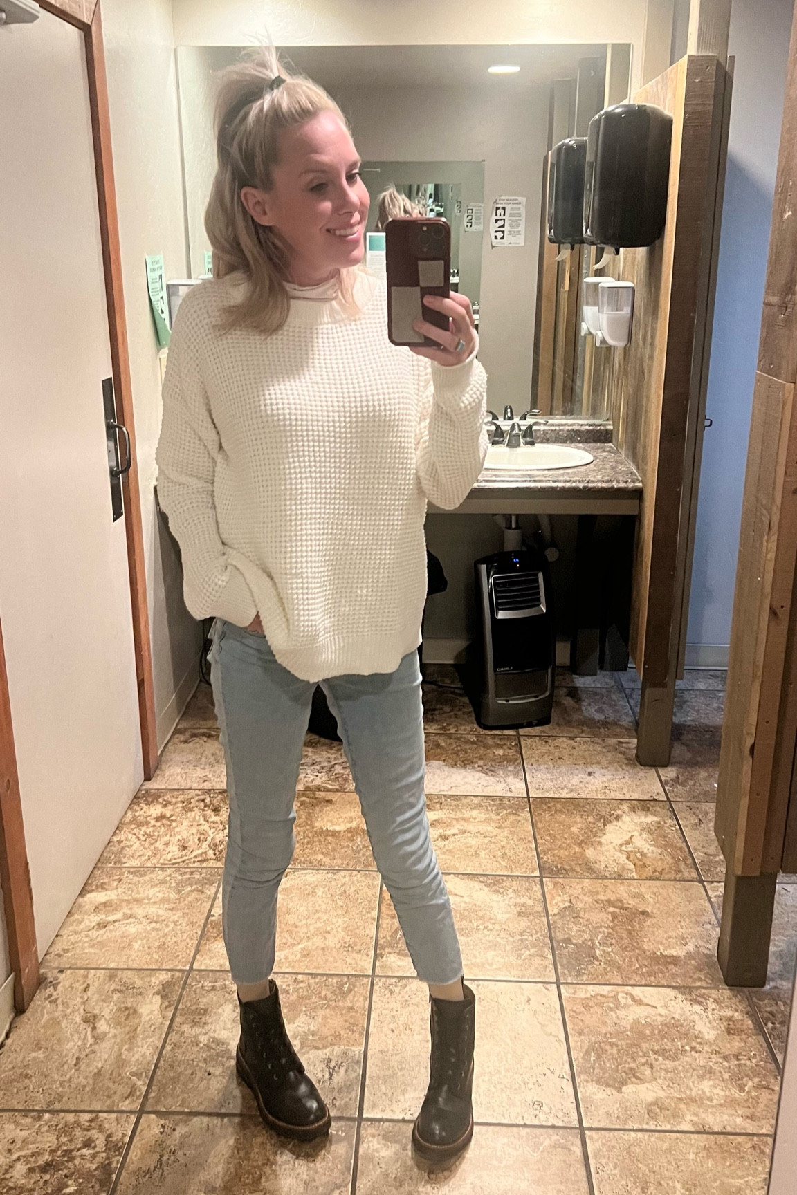Winter outfit. Cold. Cold weather. Snow outfit. 

#LTKSeasonal #LTKfindsunder50 #LTKsalealert
