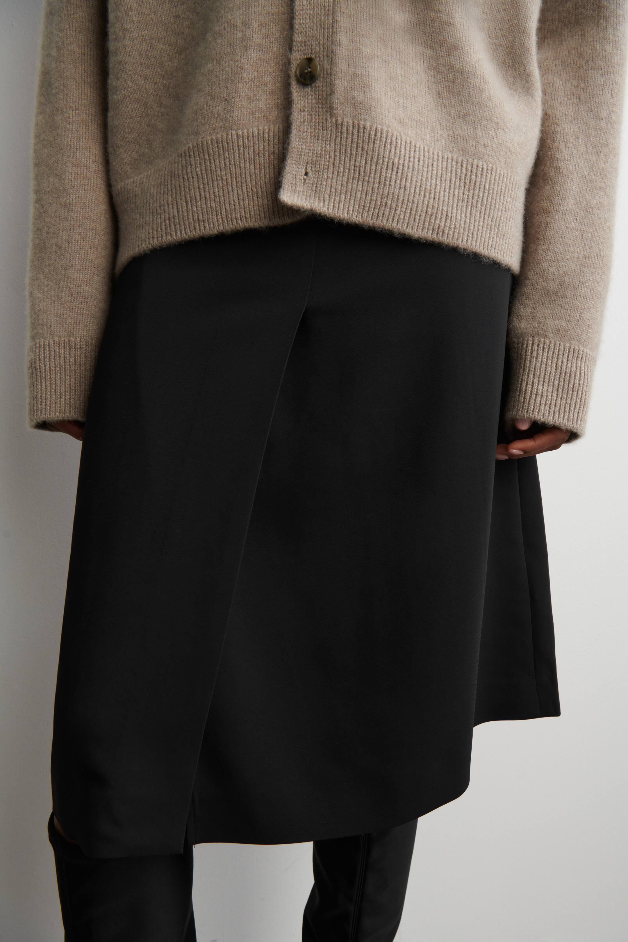 MIDI PENCIL SKIRT | H&M (UK, MY, IN, SG, PH, TW, HK)