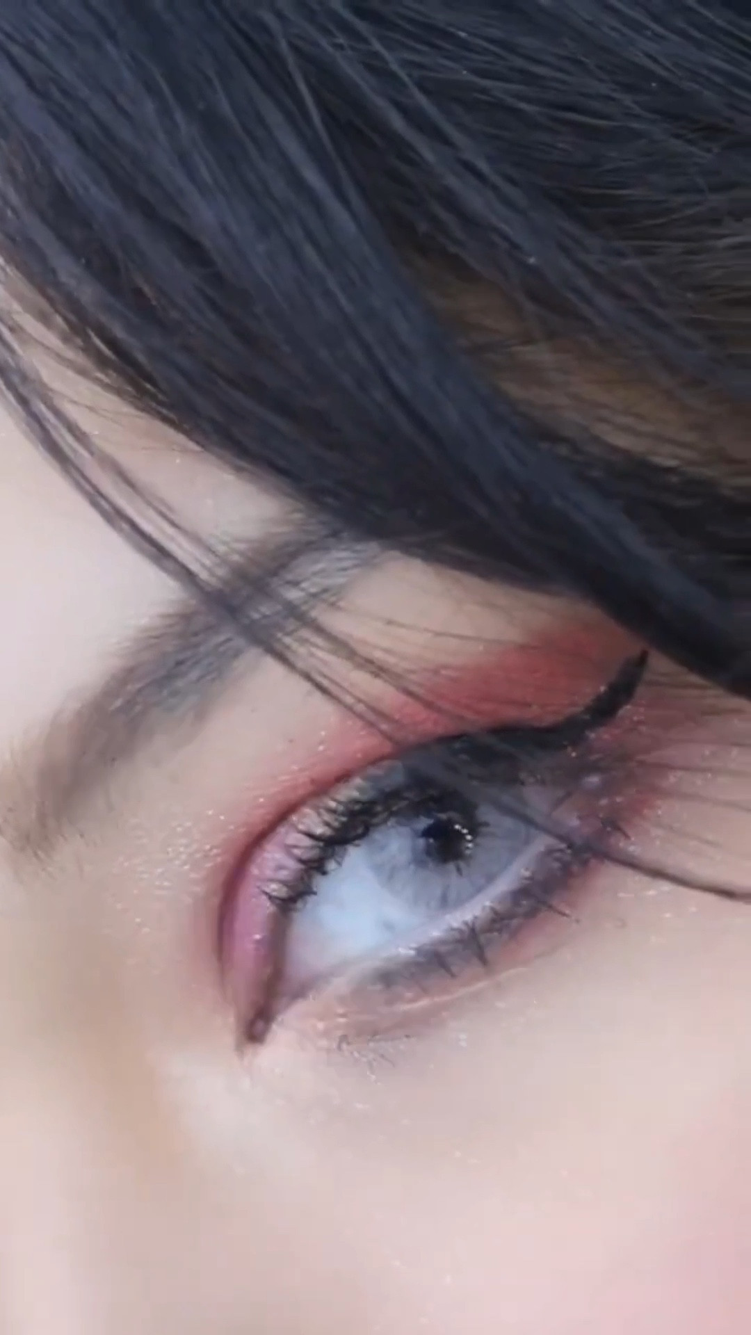 Pretty pink makeup look 🩷 Use code AA10 for a discount on these beautiful blue lenses 💎 #makeup #beauty #eyeshadow #benefit 

#LTKFindsUnder100 #LTKBeauty #LTKItBag