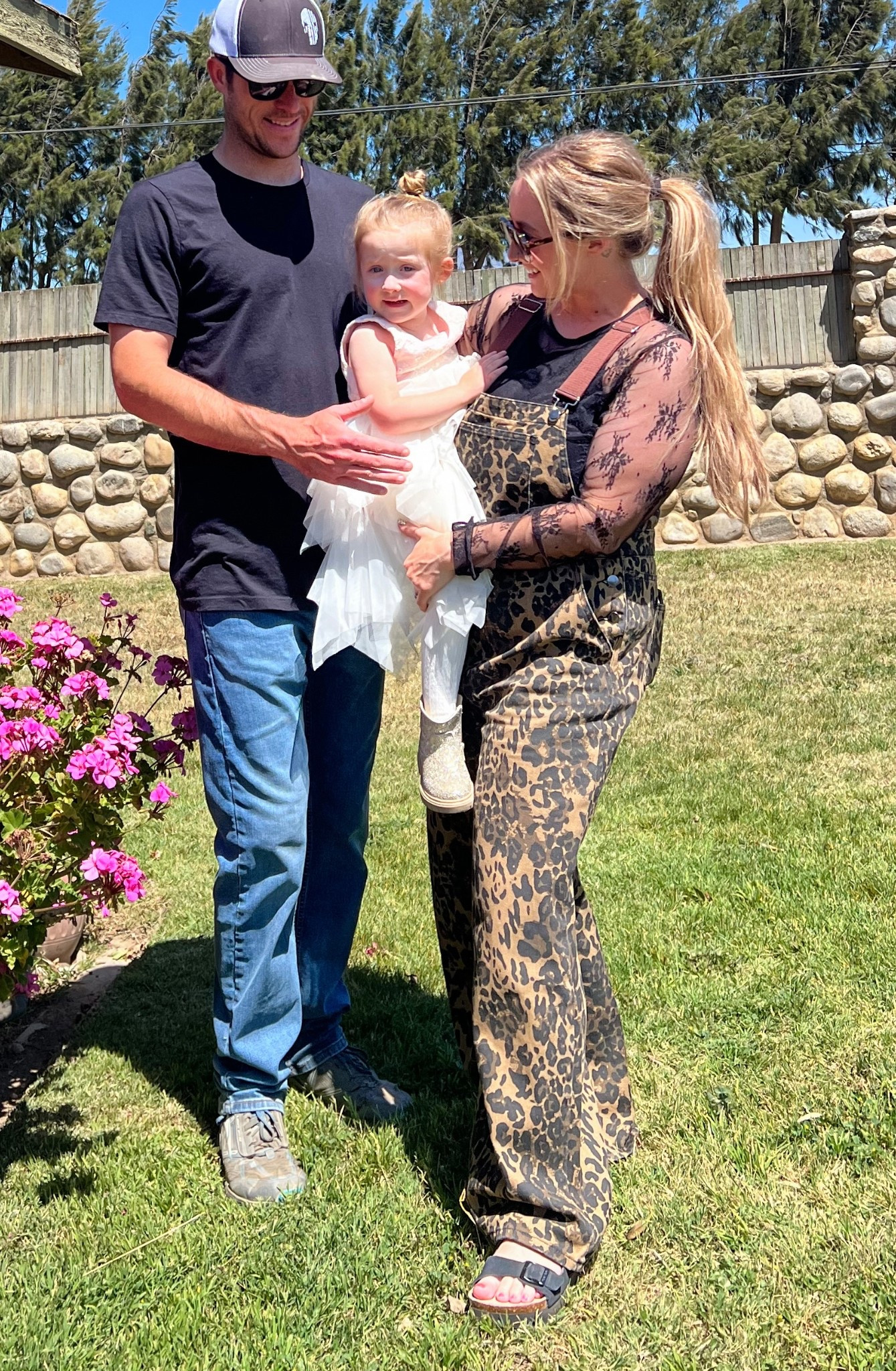 Easter outfit details 🖤

#LTKStyleTip #LTKFindsUnder50 #LTKBeauty