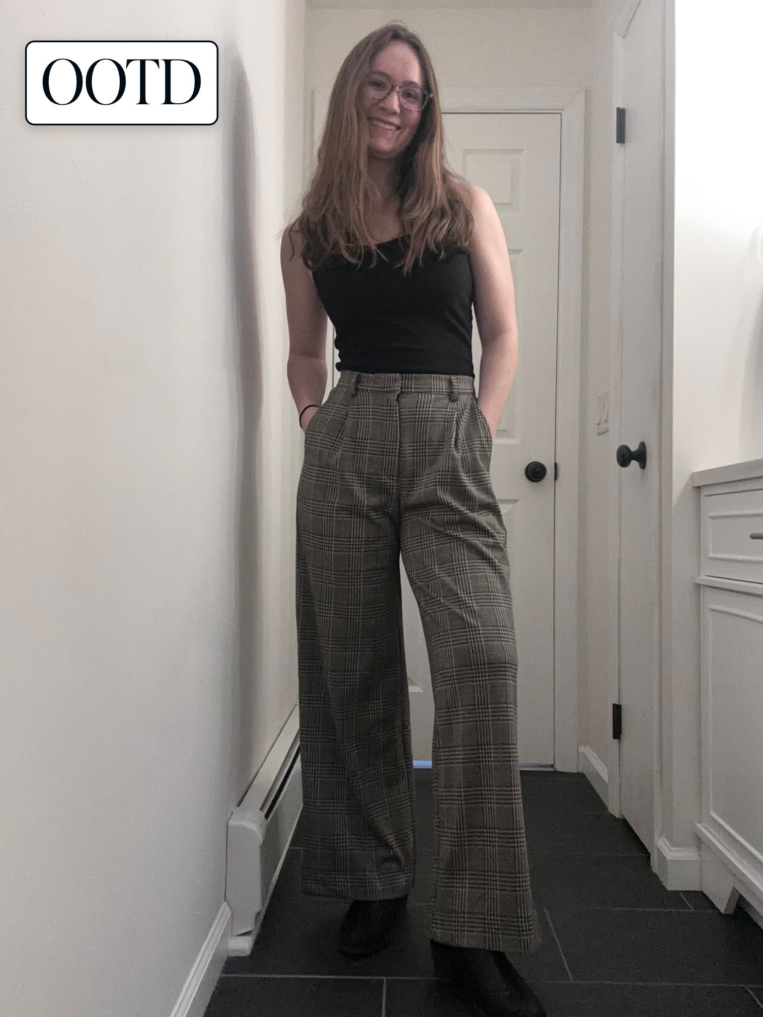 Outfit of the day for my corporate banking job! I’ll just throw on a cardigan but these pants are so comfortable but look professional 

#LTKmomlife #LTKootd #LTKWorkwear