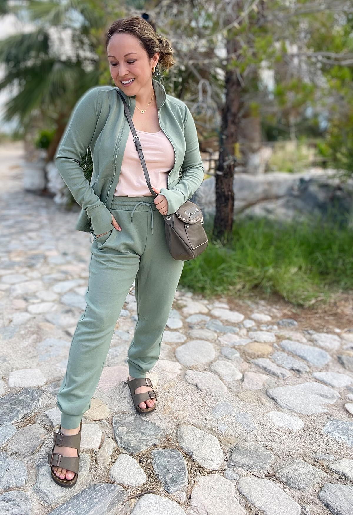 Lubella Gauna | Amazon (US)