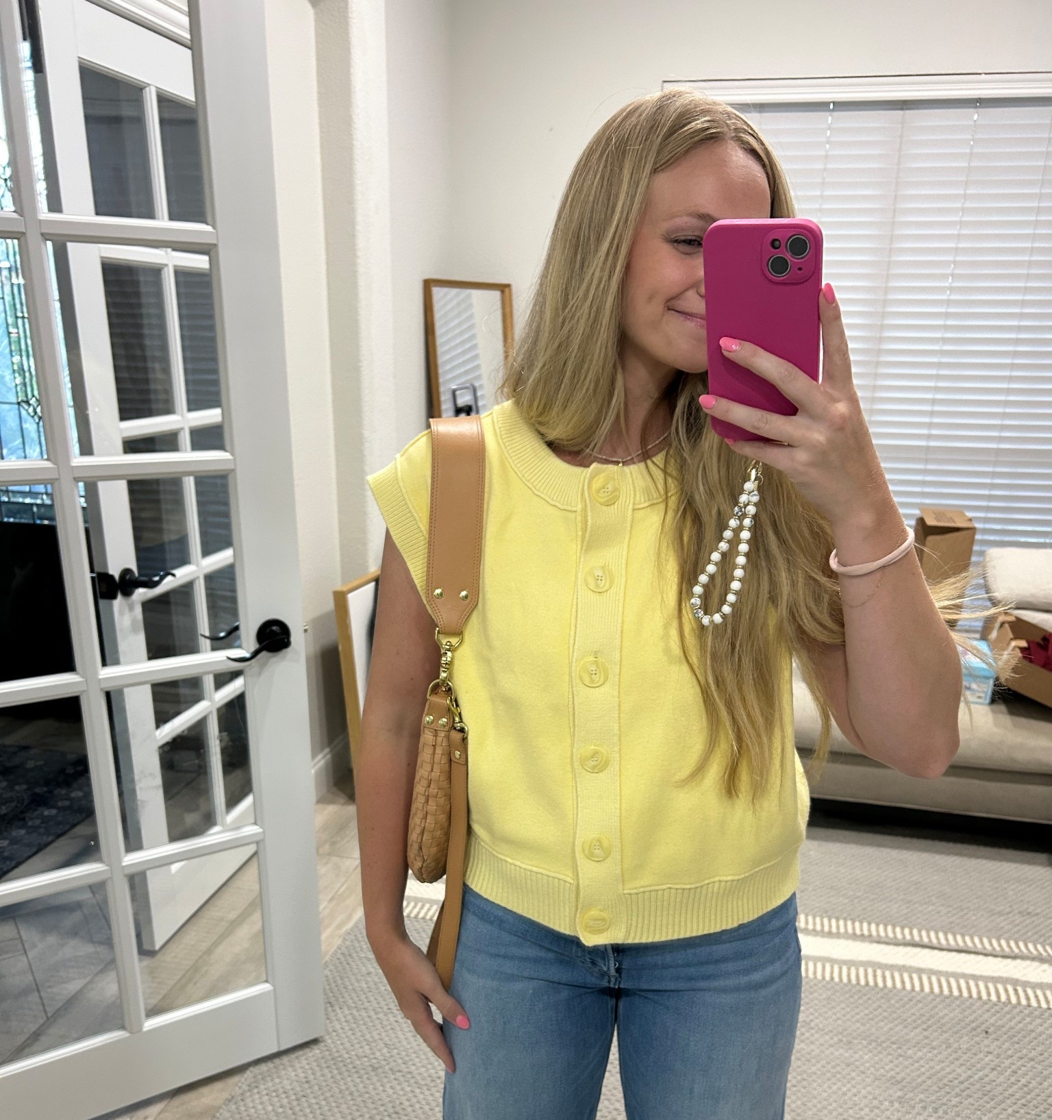 YELLOW 💛