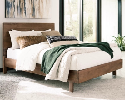 Isanti Queen Panel Bed | Ashley Homestore