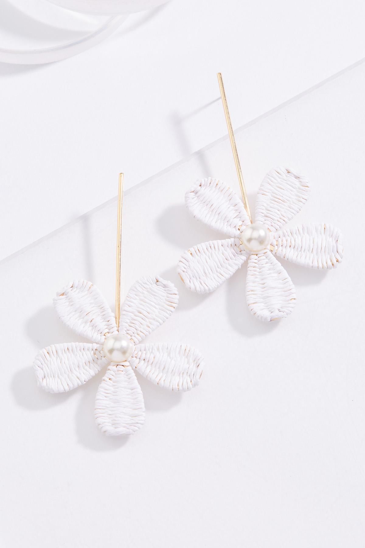 White Raffia Flower Dangle Earrings | Cato Fashions