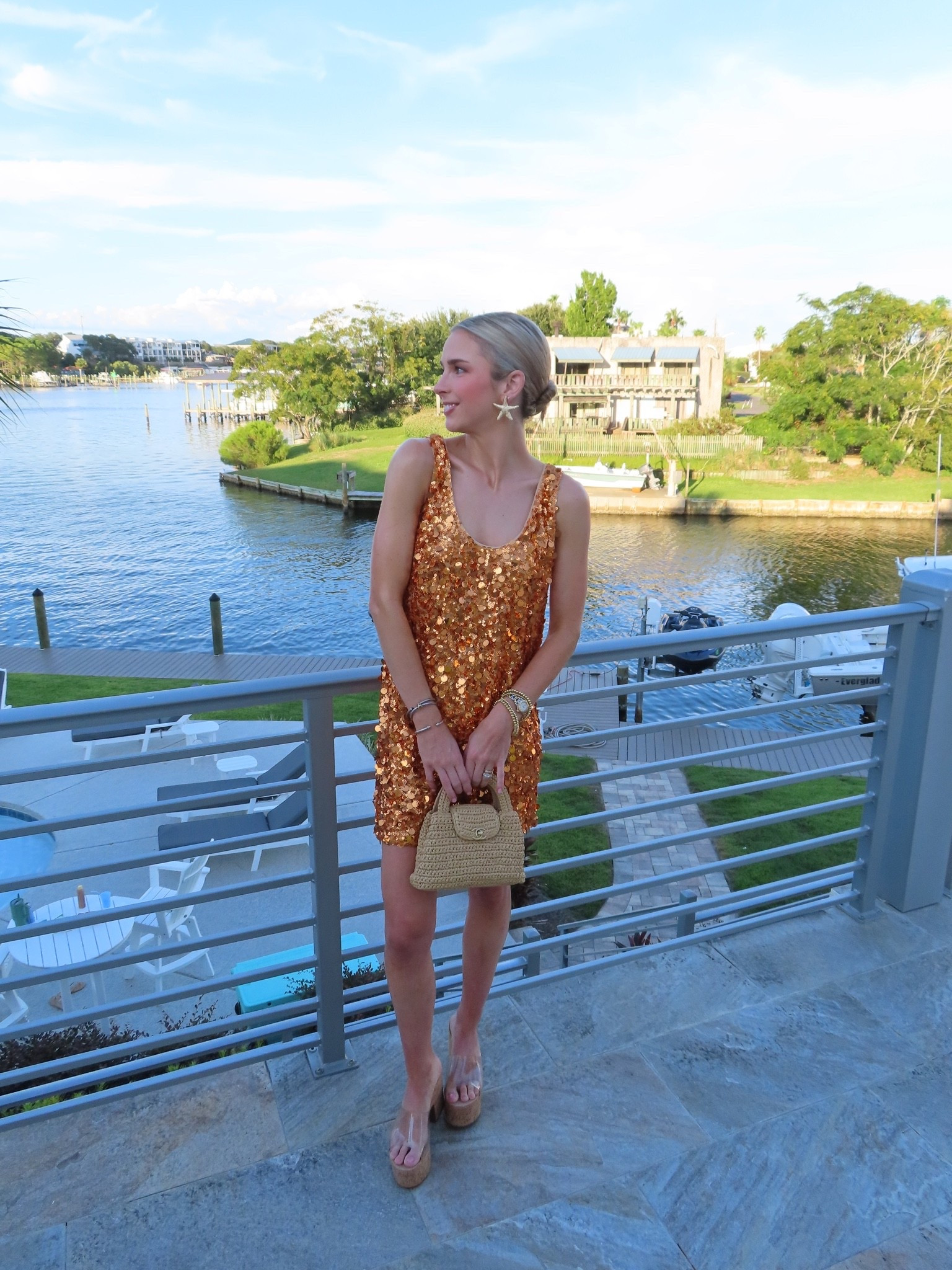 Mermaid night outfit! 🧜🏻‍♀️✨🧡

#LTKootd #LTKTravel #LTKgrwm