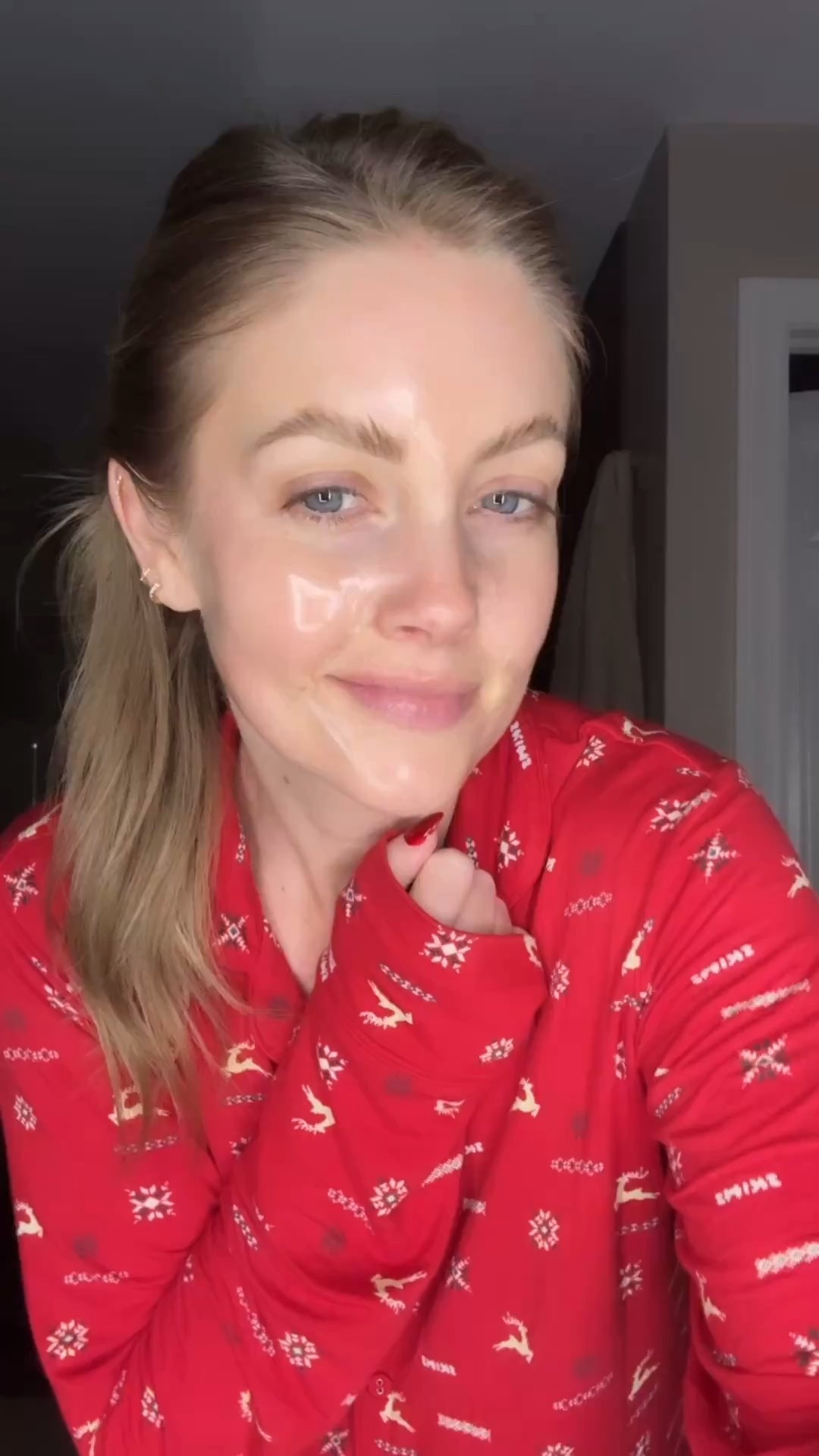 This mask makes my skin so so shiny!!

Mask, mask finds, face masks, face masks, skincare, skincare routine, self care, Amanda west, Almostreadyblog 

#LTKselfcare #LTKBeauty #LTKFindsUnder50