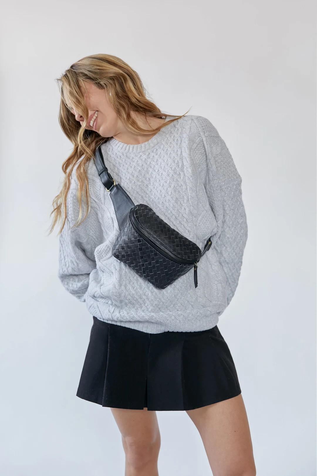 Black Woven Leather Fanny Pack, Handwoven, Hip Bag, Bum Bag, Belt Bag, Minimal Fanny Pack, Travel... | Etsy (US)