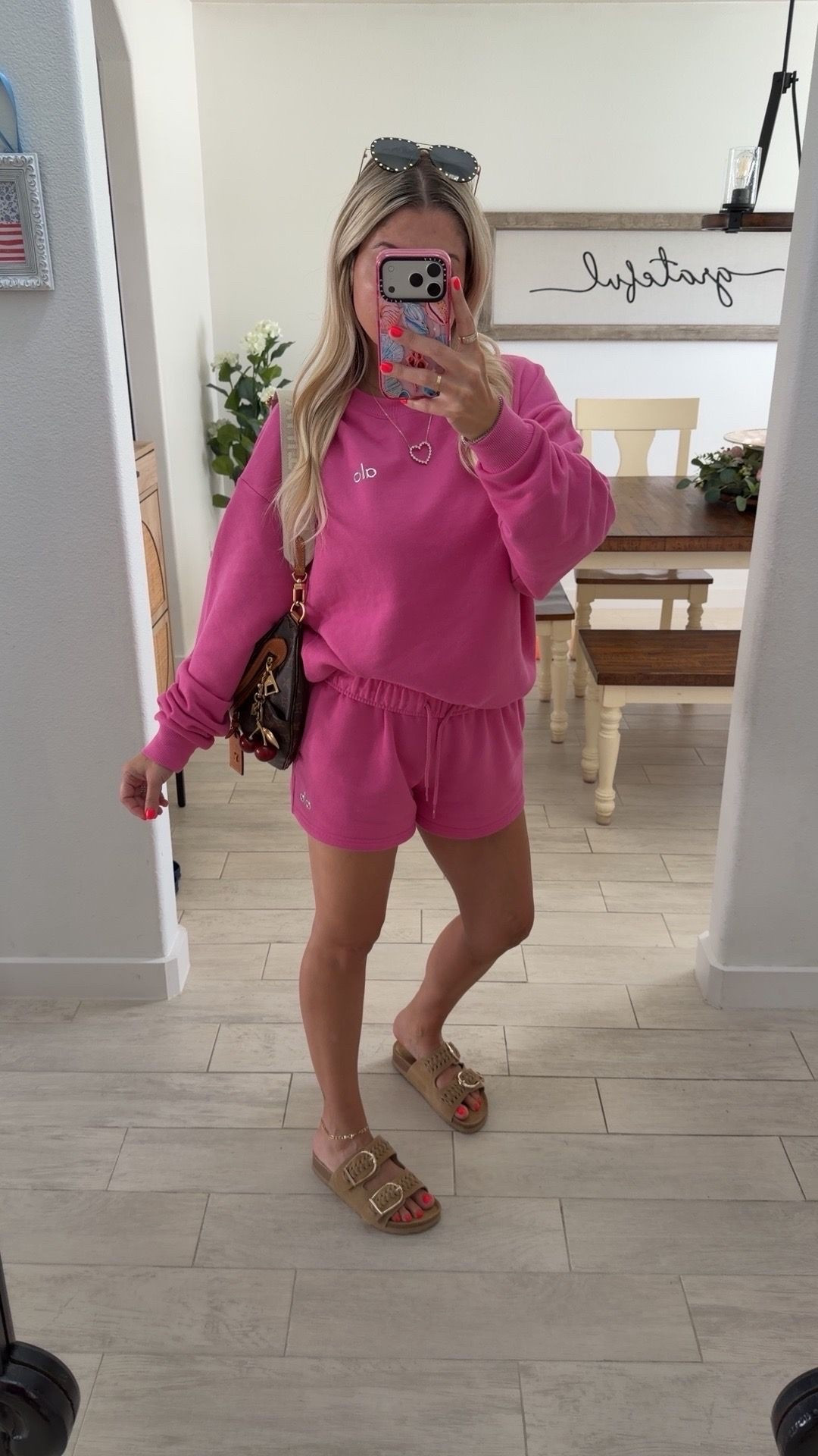 Comfy cute ootd
Alo pink set small
Sandals tts

#LTKootd