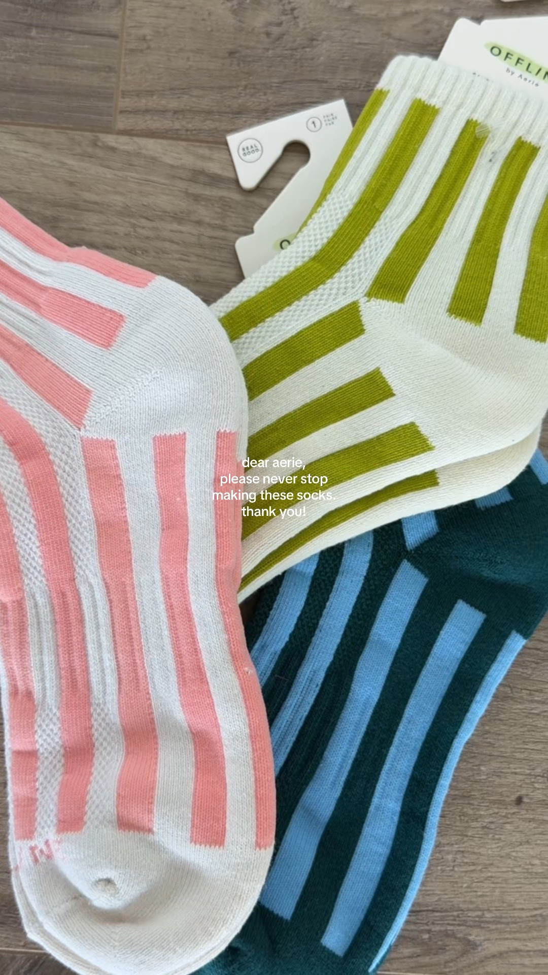 Fun & cute aerie socks!!! 🩵💚🩵💚

#LTKSeasonal #LTKmorningroutine #LTKselfcare
