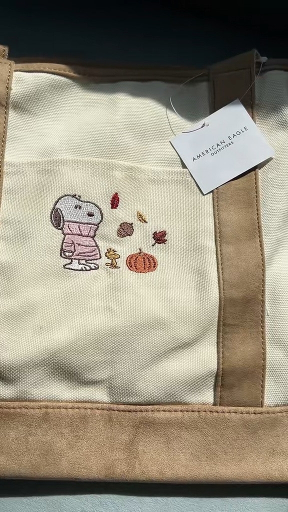 So obsessed with this canvas tote bag

#LTKSeasonal #LTKSaleAlert #LTKselfcare