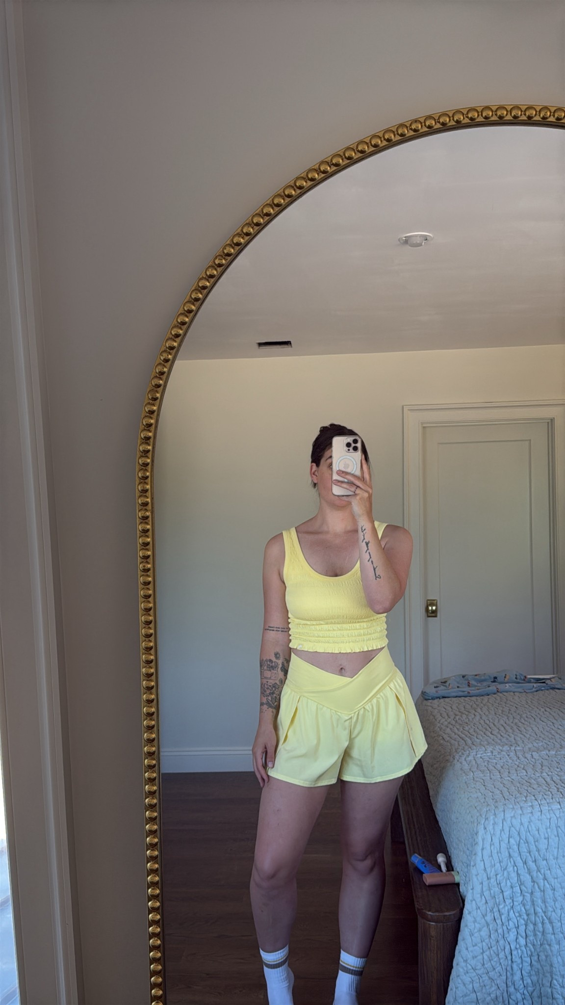 5'10" and wearing a L in both!!! ⭐️

#LTKSummerEdit #LTKSeasonal