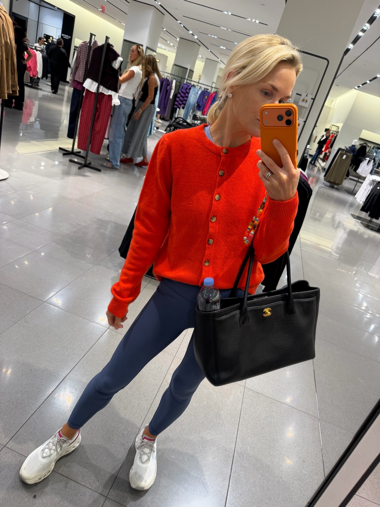 Zara cashmere poppy red cardigan sweater @Zara 
Chanel bag
Leggings
On cloud sneakers

#LTKNYFW #LTKootd #LTKmomlife