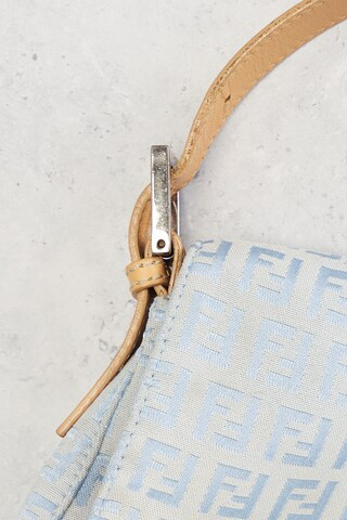Email Address
            
                
                enter a valid email address | Revolve Clothing (Global)